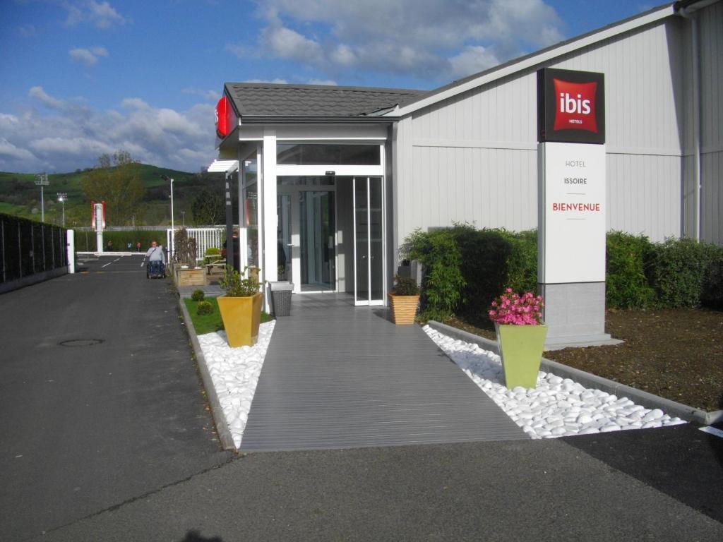 Hotel Ibis Issoire Exterior foto