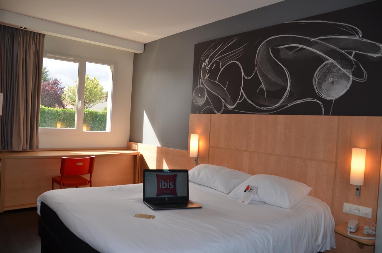 Hotel Ibis Issoire Exterior foto