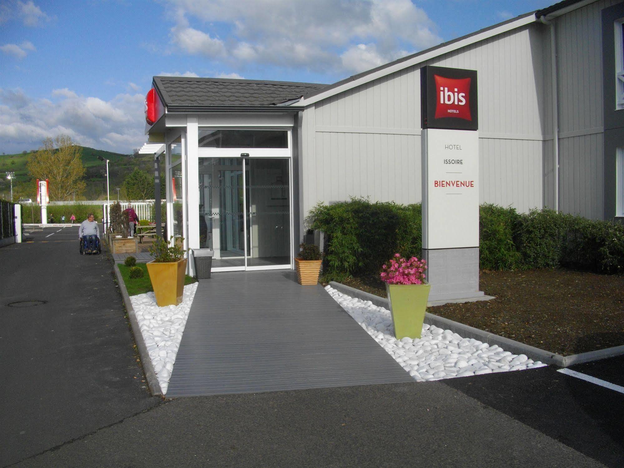Hotel Ibis Issoire Exterior foto